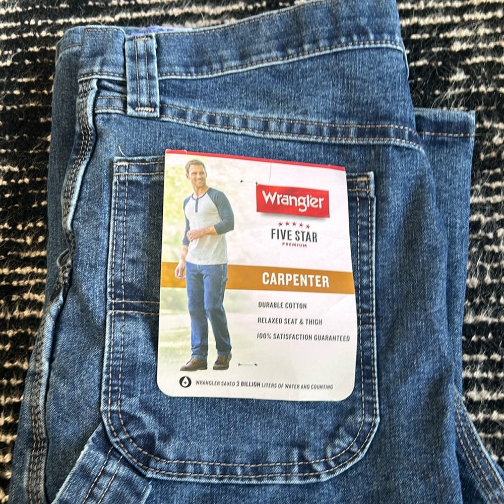 New men’s carpenter wrangler jeans